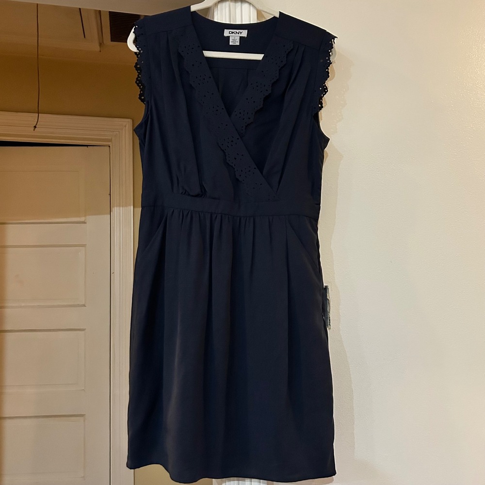 DKNY Navy Blue Sleeveless Dress Eyelet Trim Pockets Career Casual